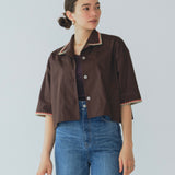 Twin Clam Embroidery Short Shirt